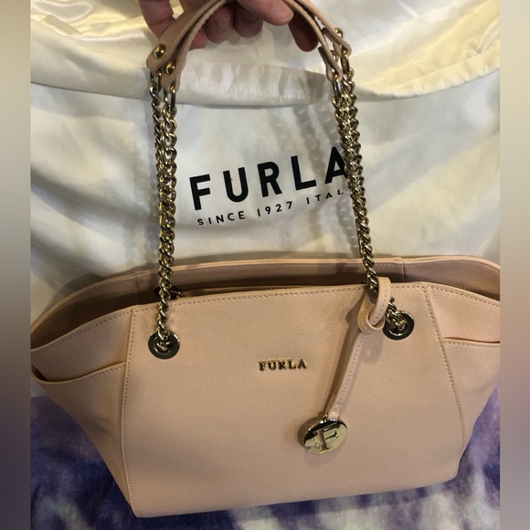 ショルダーバッグ・ポシェット FURLA Woman Crossbody bags Cream WB01672BX3221 VAN00 NEW FURLA Cross body bag Nuvola Female Leather Beige